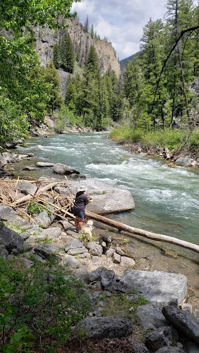 Blind Creek Campground Picture 4