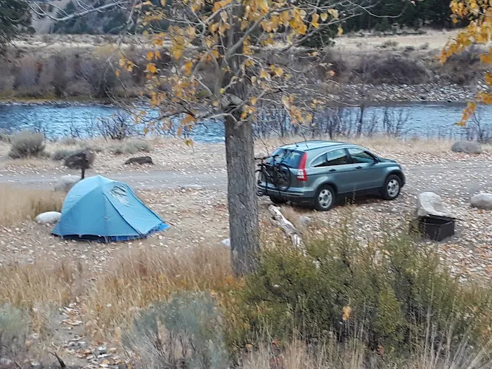 Whiskey Flat Campground Picture 3