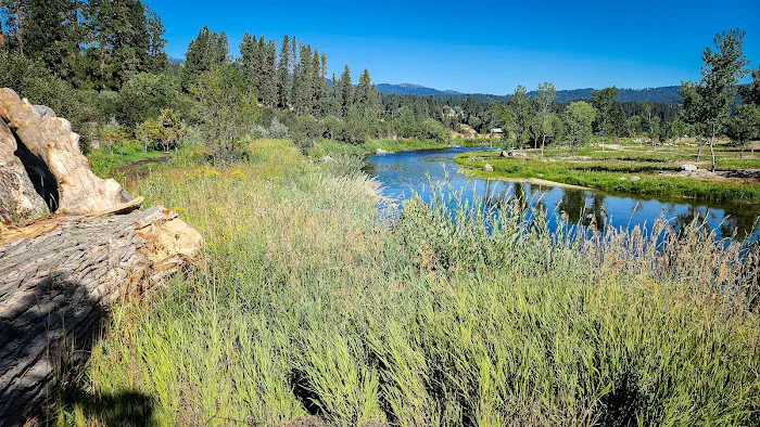 Teepees by the River Picture 7