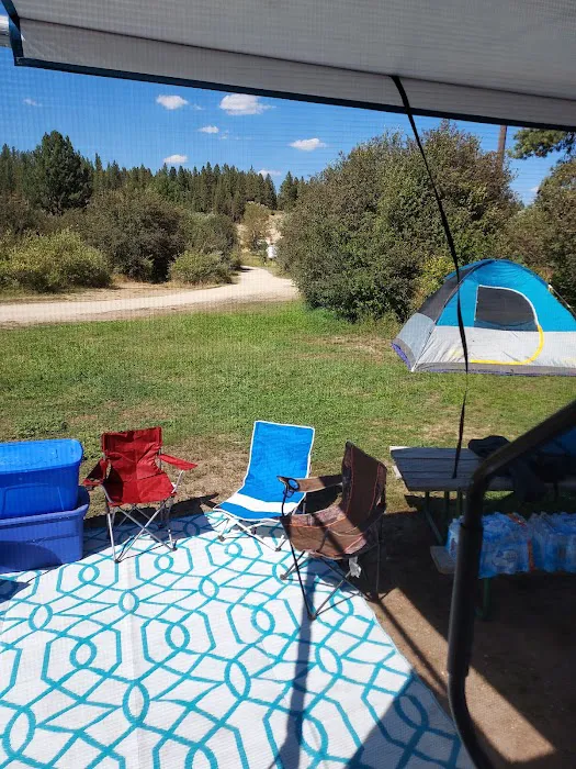 Riverpond Campground Picture 6