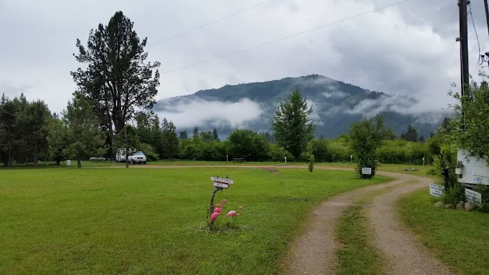 Riverpond Campground Picture 7
