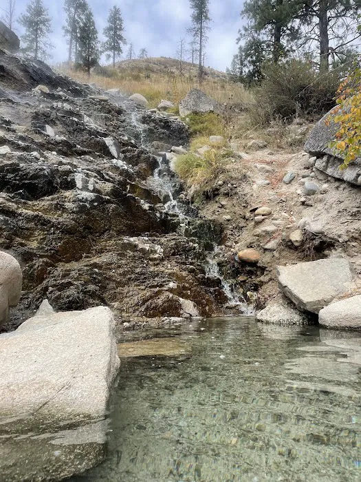 Pine Flats Campground Picture 10