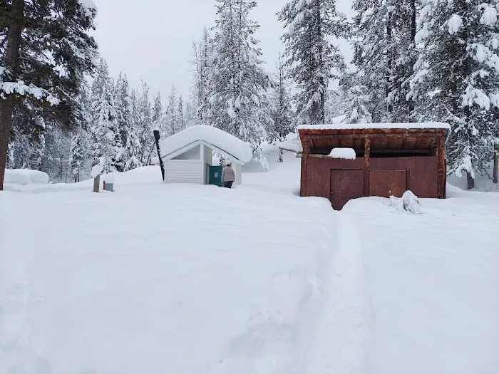 Beaver Creek Cabin Picture 1
