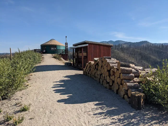 Rocky Ridge Yurt Picture 9