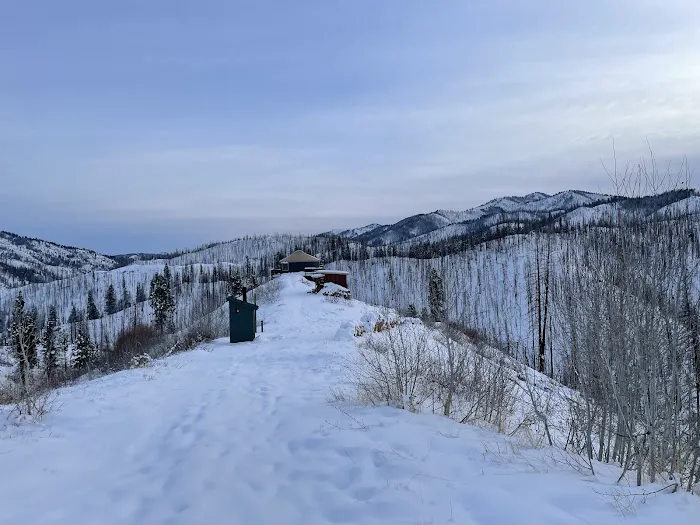 Rocky Ridge Yurt Picture 10