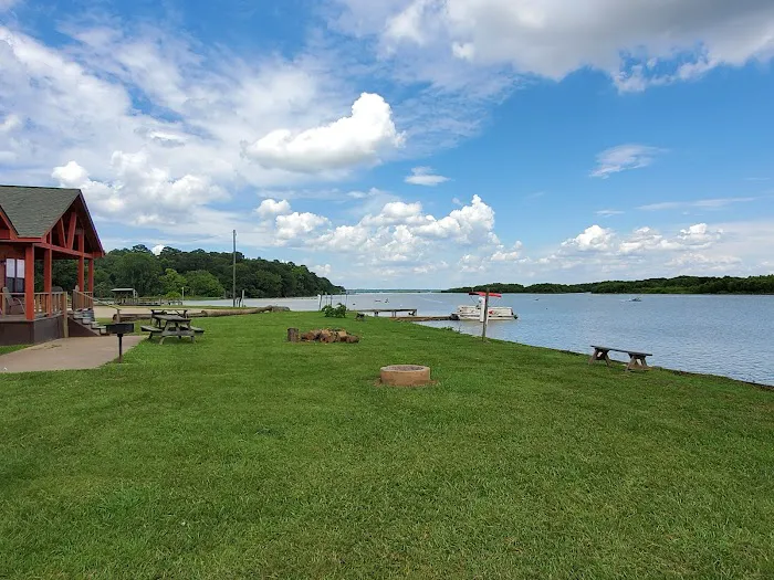 Outback Campground & Marina Picture 6