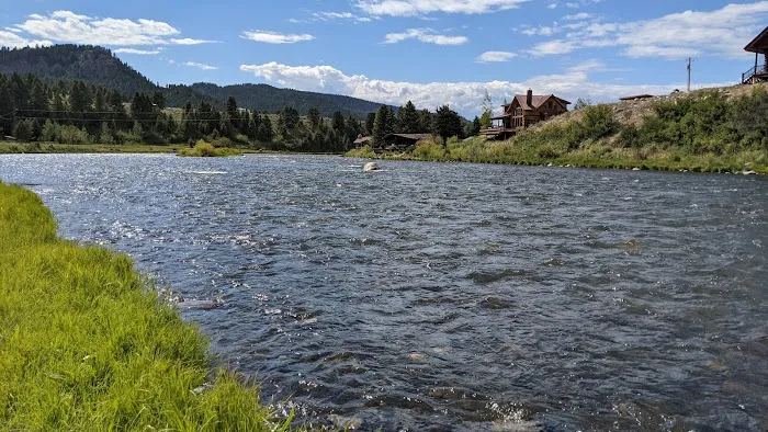 Madison River Campground Picture 2