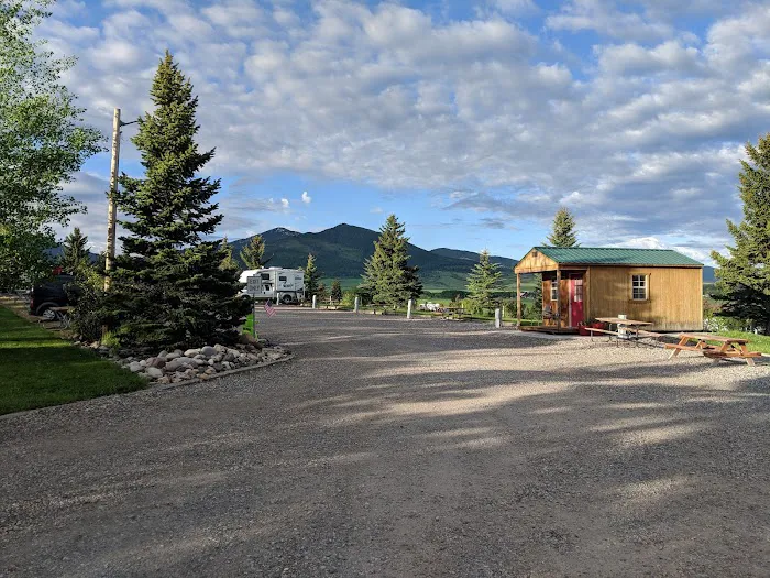 Bear Canyon Campground Picture 4