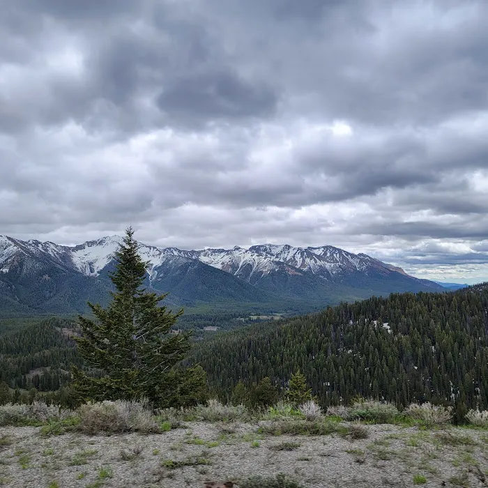 Smokey Lodge Picture 2