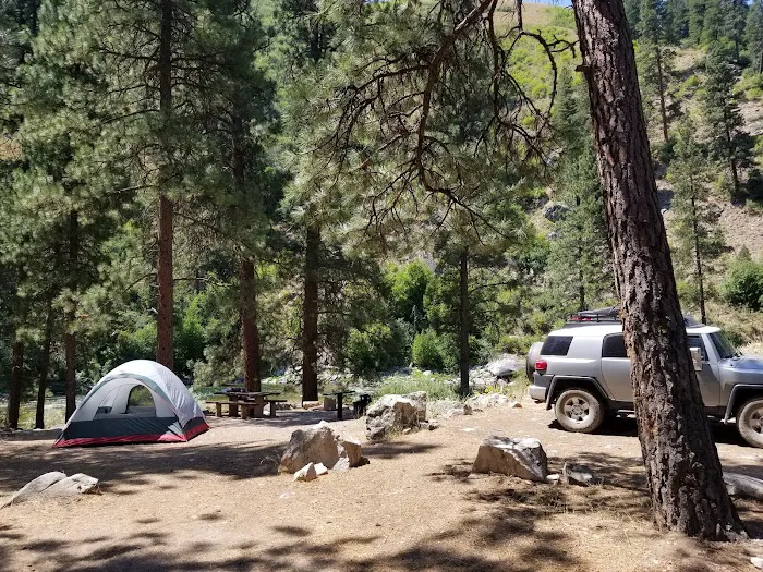 Badger Creek Campground Picture 3