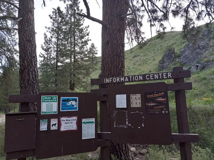 Badger Creek Campground Picture 9