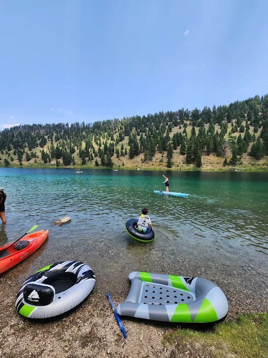 Wade Lake Campground and Picnic Areas Picture 9