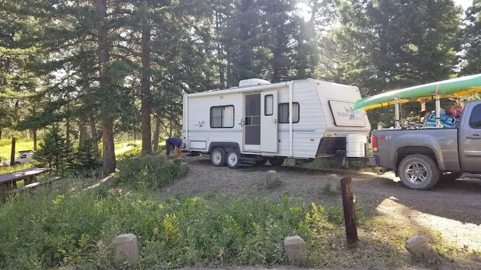 Hilltop Campground Picture 5