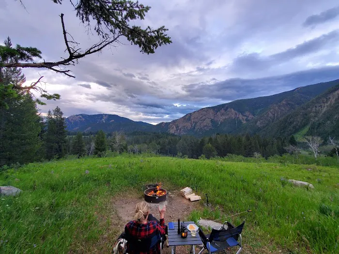 Beaver Creek Campground Picture 3