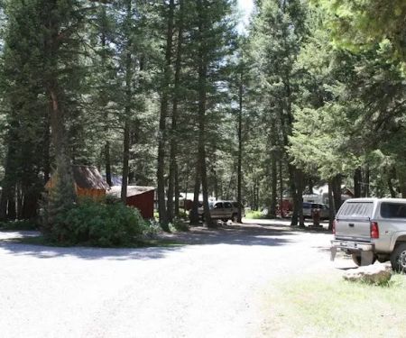Campfire Lodge Resort