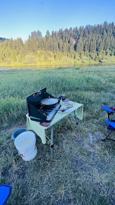 Elk Lake Campground and Picnic Area Picture 5