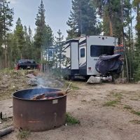 Many Pines Campground ico