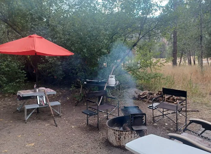 Elks Flat Campground Picture 2