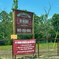 Caney Trails RV Resort ico