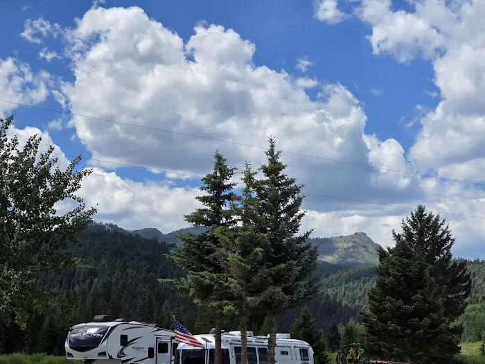 Yellowstone Park / Mountainside KOA Journey Picture 6