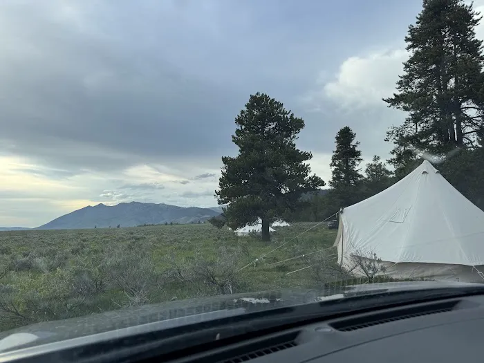 Wander Camp Yellowstone Picture 9