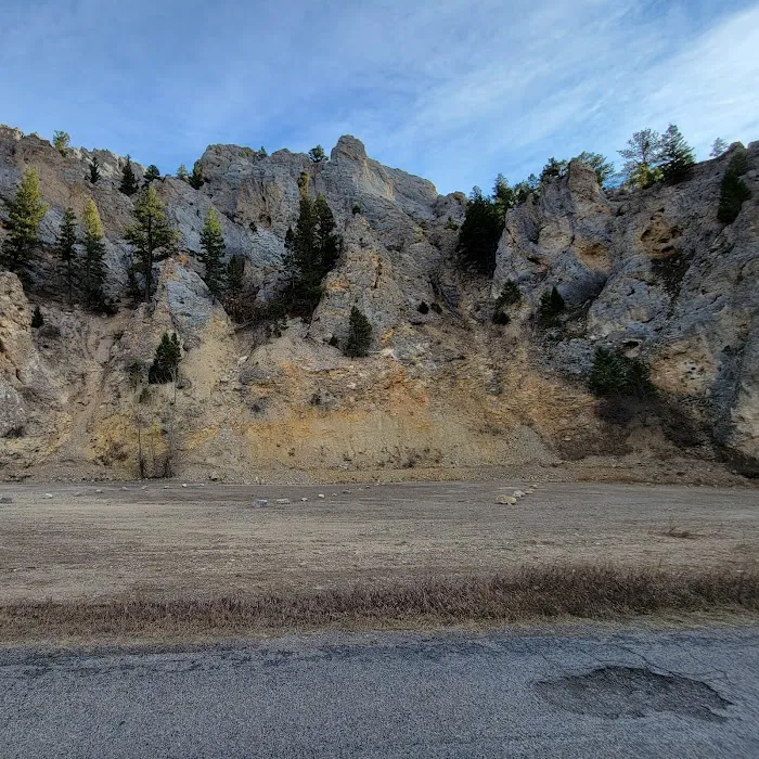 Spring Creek Quarry Campground Picture 2