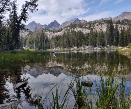 Lake Creek Trailhead & Campground