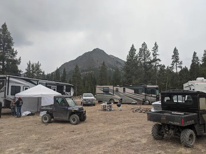 Star Hope Campground Picture 6