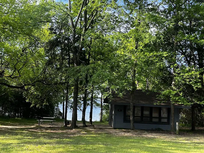 Moccasin Track Camping Area, Water & Electric Sites, plus Cottages Picture 4