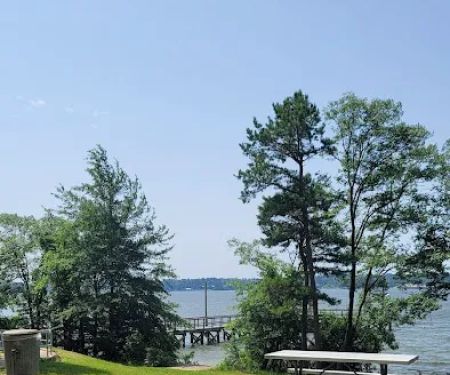 Fort Sherman Camping Area, Water and Electric Sites