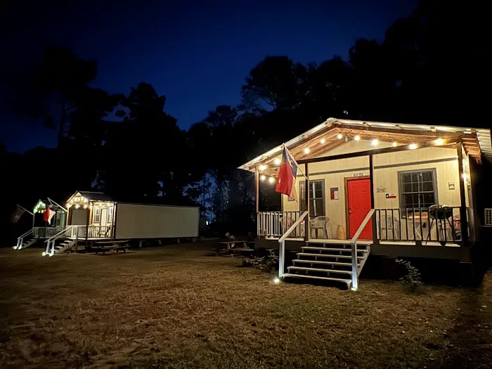 Outpost 203 - Camp & Glamp Picture 5
