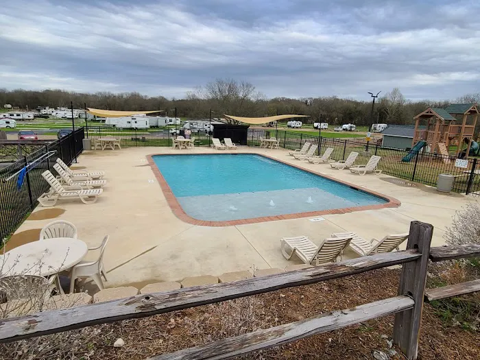 Canton KOA Holiday Picture 1