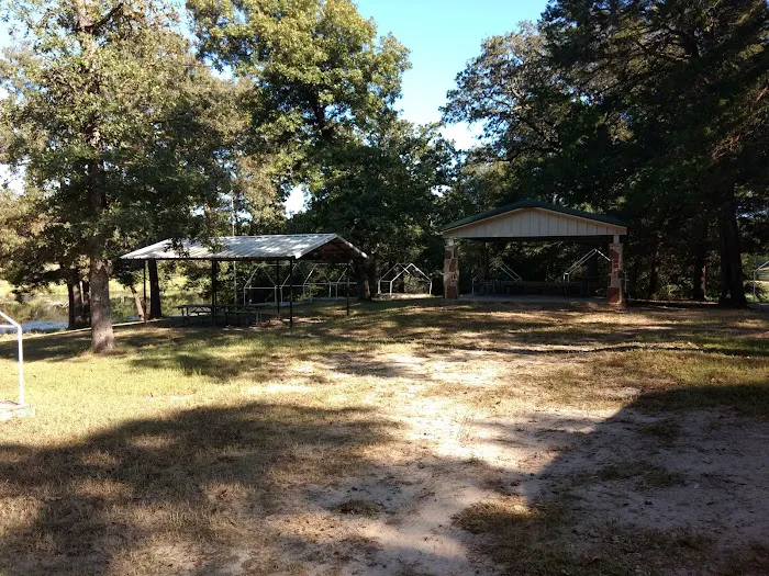 Gum Ridge Camp Site Picture 3
