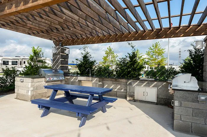Houston / Med Center KOA Holiday Picture 9