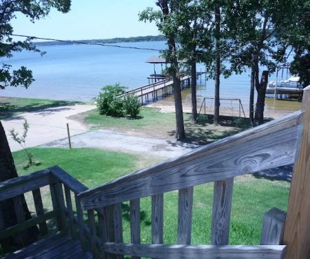 Cherokee Landing