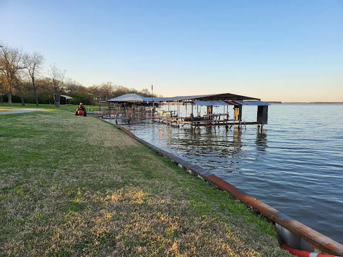 Sunrise Cove RV Resort Picture 1