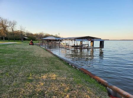 Sunrise Cove RV Resort