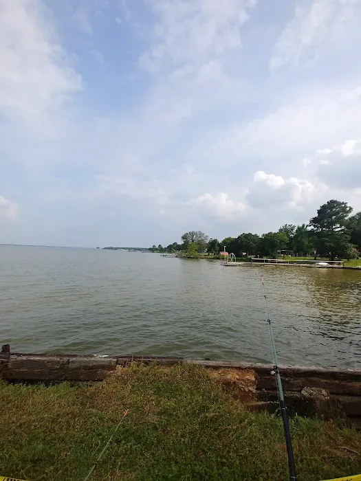 Sunrise Cove RV Resort Picture 2