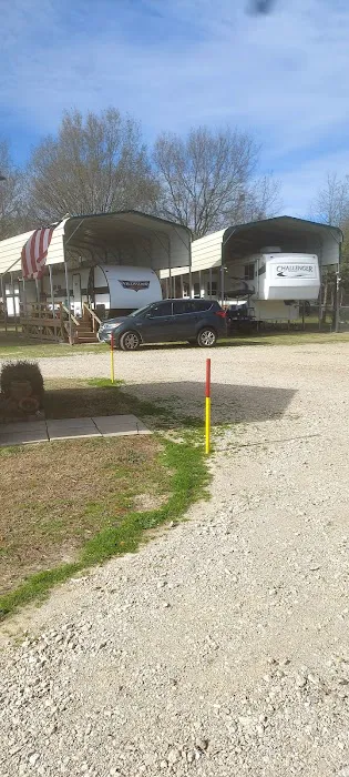 Charlies Place RV park Picture 4