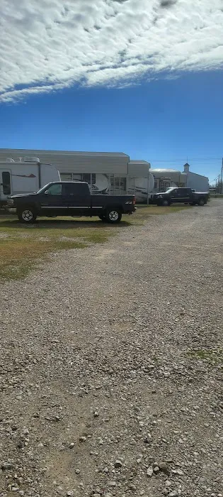 Charlies Place RV park Picture 6