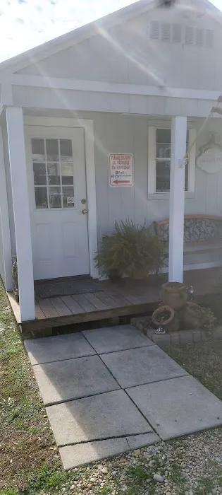 Charlies Place RV park Picture 10