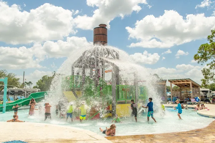 Jellystone Park™ Waller Picture 1