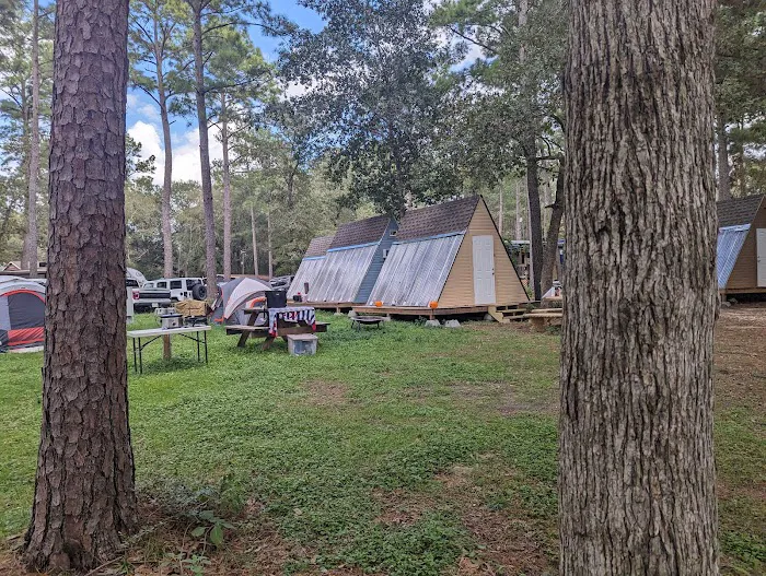Grizzly Pines - Gay Campground Picture 10