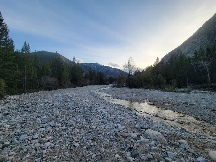 Rattin Campground Picture 8