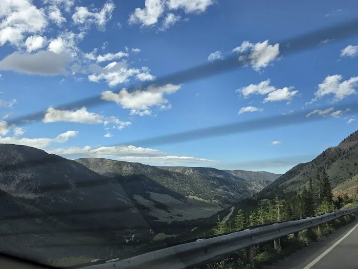 Beartooth RD Picture 1