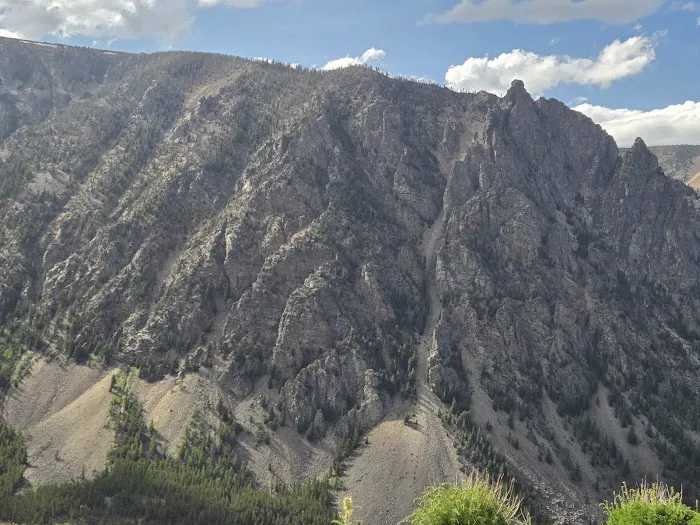 Beartooth RD Picture 7