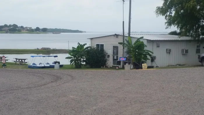 Sunset Cove Marina- Campground & RV Resort Picture 6