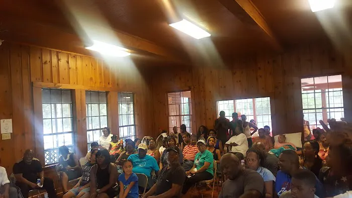 Lodge Camp Picture 9