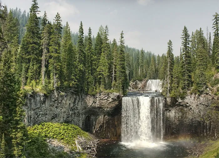 Colonnade Falls Picture 5