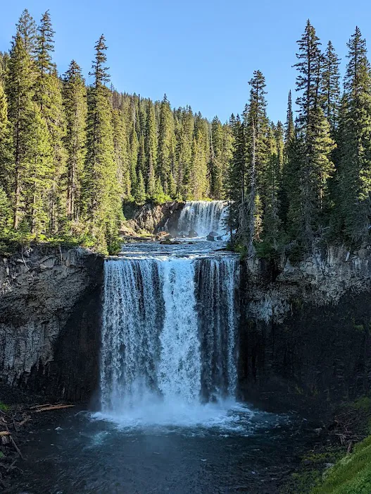 Colonnade Falls Picture 4